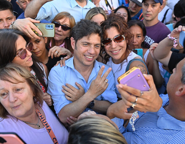 Lanzamiento de Movimiento Derecho al Futuro en La Plata