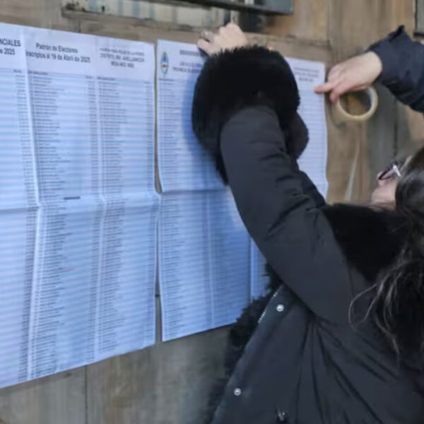 Entrevista a fiscales generales EESN°3 de Abbott.