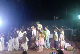 Cierre del taller de teatro de Abbott.