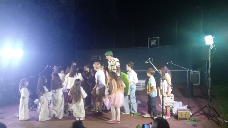 Cierre del taller de teatro de Abbott.