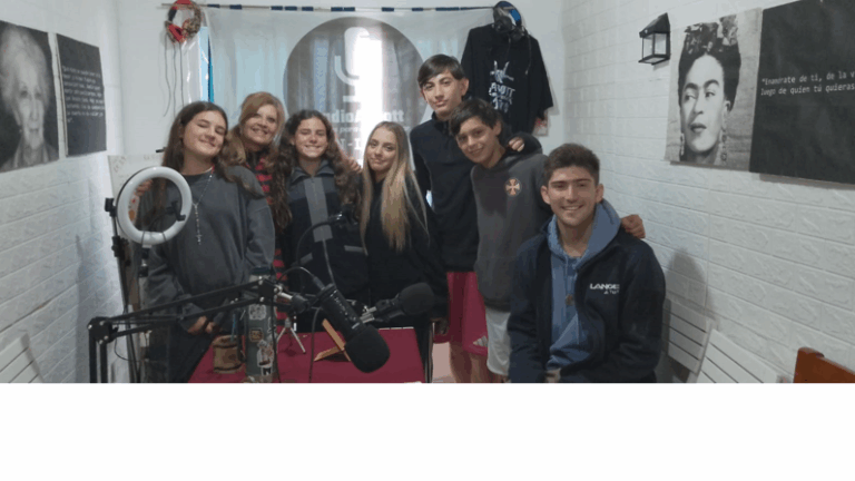 Jóvenes misioneros en Abbott. Parroquia Nuestra  Margarita de Cortona qué es ser misioner@?